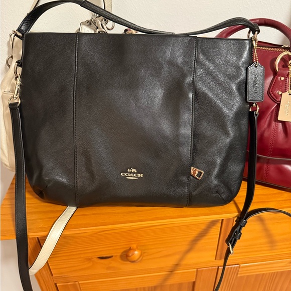 Coach Black Leather Shoulder Bag with Gold Accents - Picture 4 of 5